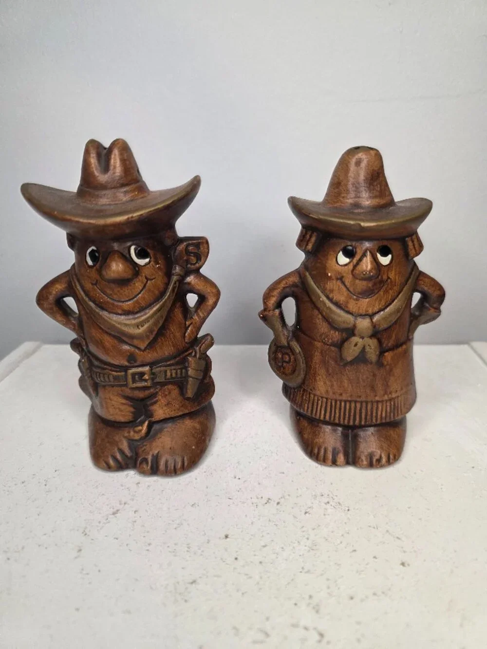 Vintage Treasure Craft USA Cowboy Cowgirl Salt & Pepper Shakers
